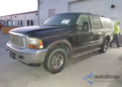 2000 Ford Excursion Limited from USA, damaged, VIN 1FMNU43S5YED78677